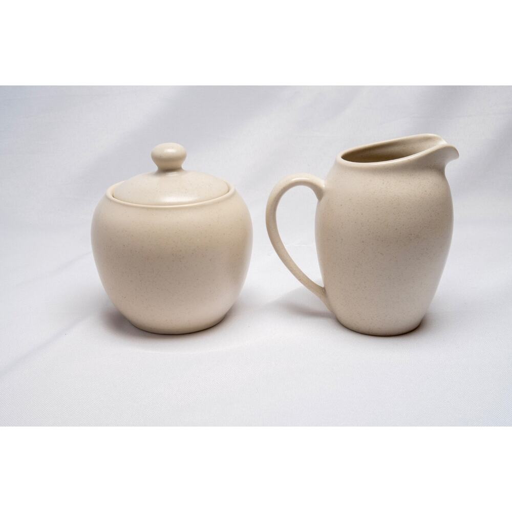 Noritake Colorwave Cream Sugar Set with Lid Cream Stoneware